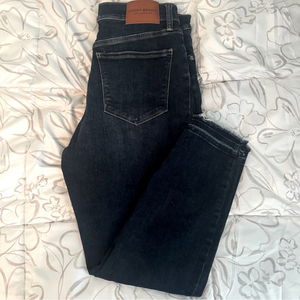 Lucky Brand Mid Rise Skinny Ava Jeans Raw Hem Size 14